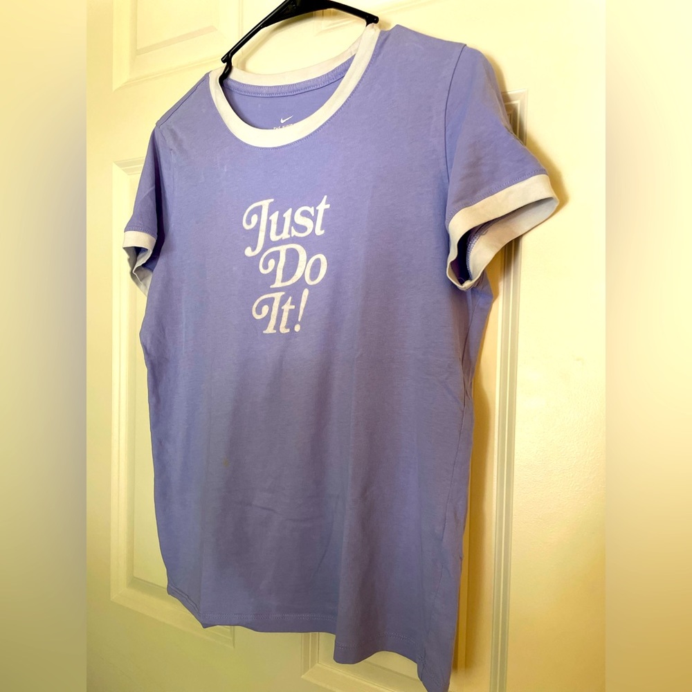Nike round neck T-shirt with white border, purple, M